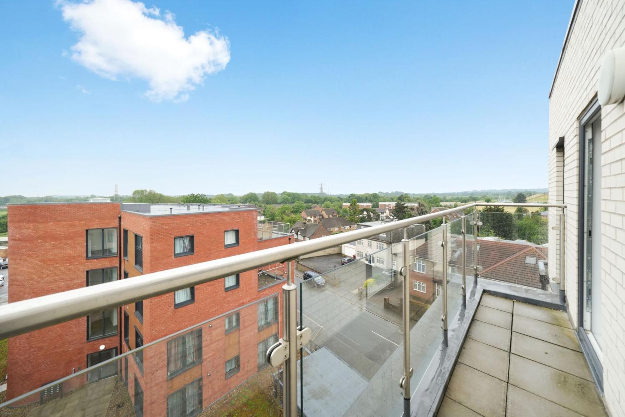 One And Two Bed Apartments Slough Near Heathrow Colnbrook Zewnętrze zdjęcie