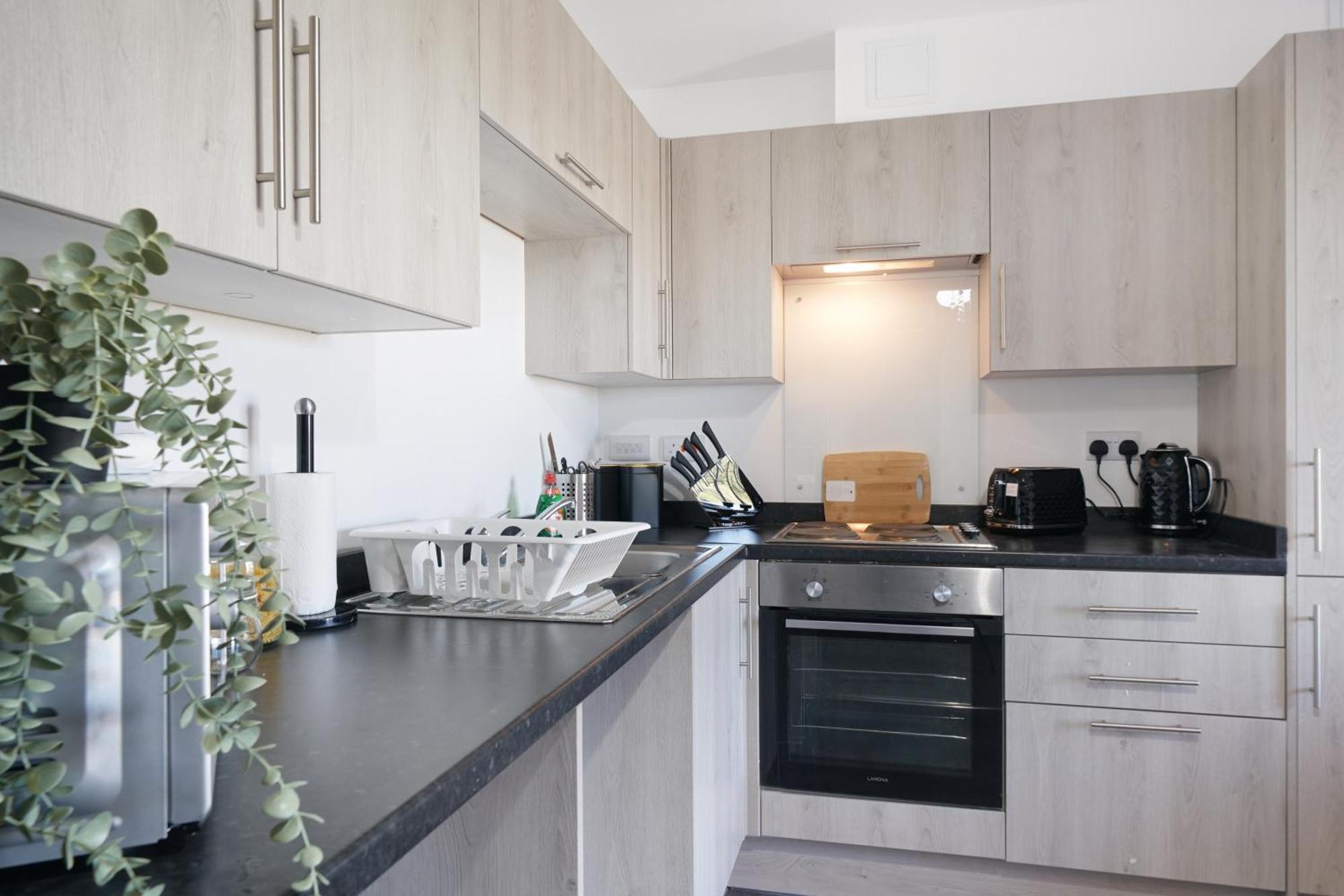 One And Two Bed Apartments Slough Near Heathrow Colnbrook Zewnętrze zdjęcie