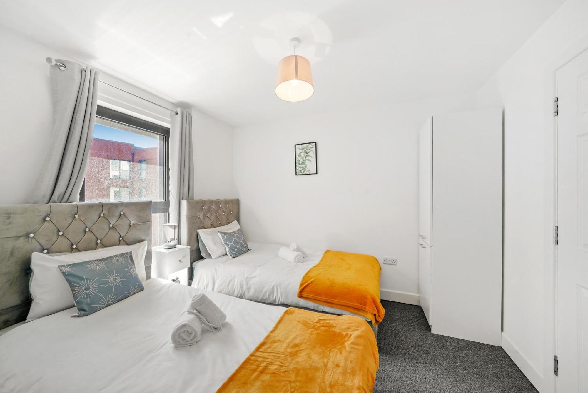 One And Two Bed Apartments Slough Near Heathrow Colnbrook Zewnętrze zdjęcie